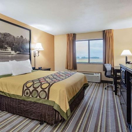 ซูเปอร์ 8 บาย วินด์แฮม ไอโอวาฟอลล์ Hotel Iowa Falls ภายนอก รูปภาพ