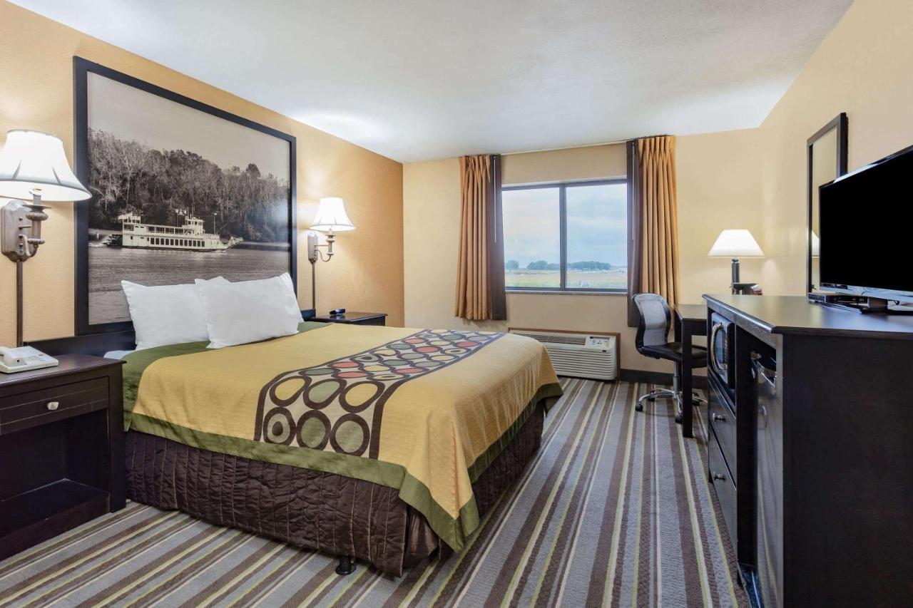 ซูเปอร์ 8 บาย วินด์แฮม ไอโอวาฟอลล์ Hotel Iowa Falls ภายนอก รูปภาพ